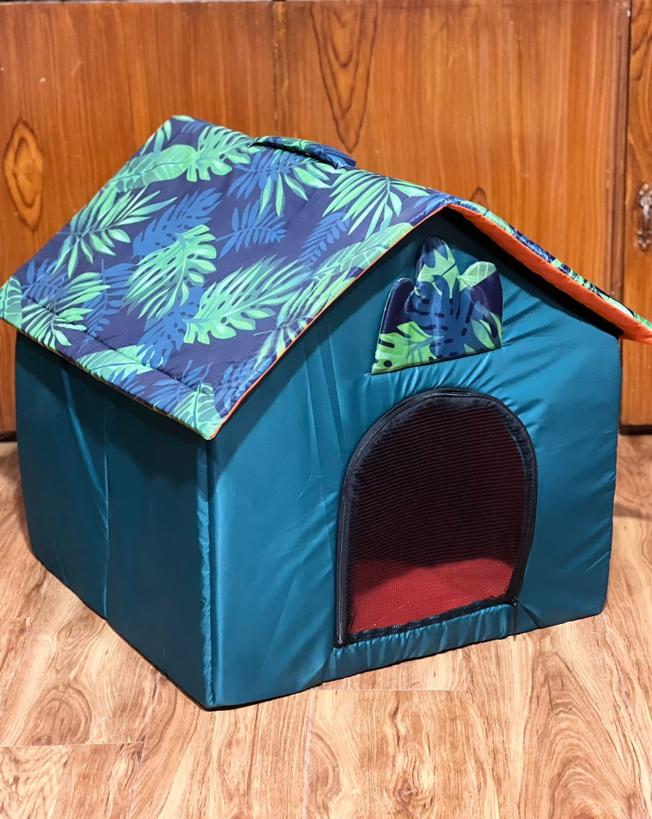 Portable Folding Cat House